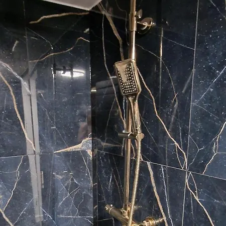 Angel Daire Kolobrzeg